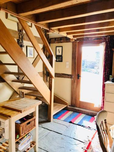 Hostal The Cottage, Winley Farm