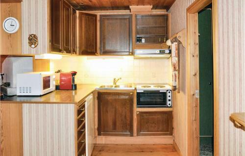 Awesome Home In Lima W/ Wifi And 1 Bedrooms