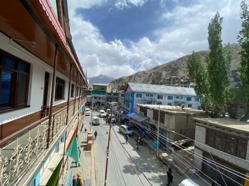 Ashiyana Hotel