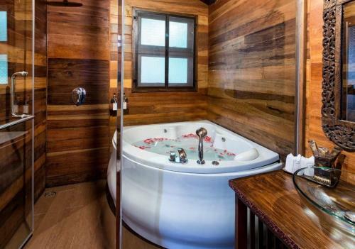 Wooden Private Pool Villa - By Prosper Hospitality