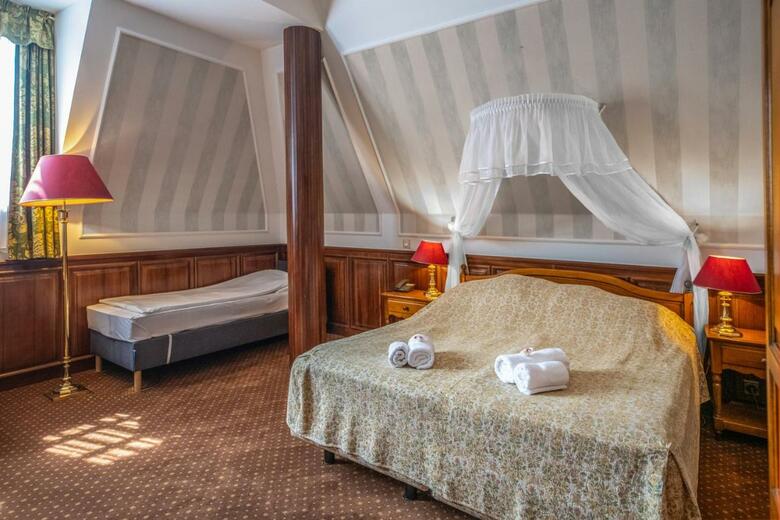 Kast�lyhotel Sasv�r Resort