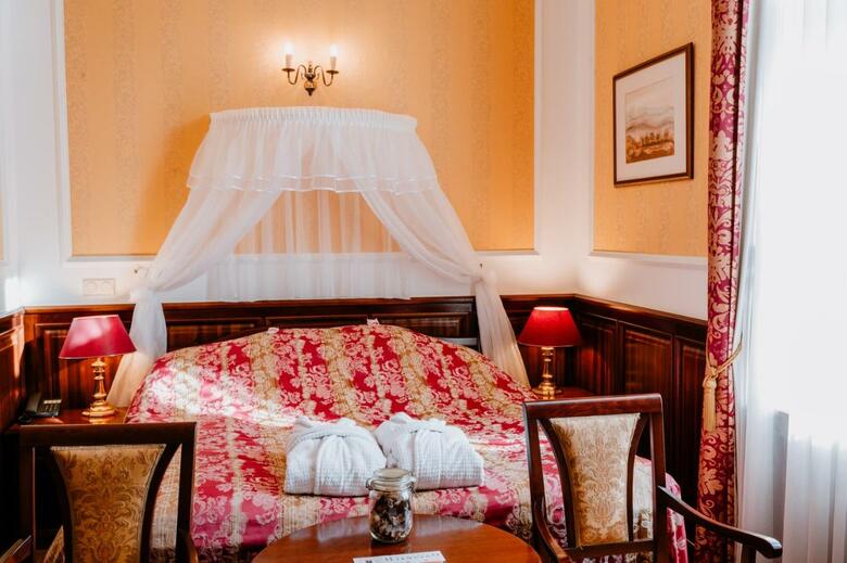 Kast�lyhotel Sasv�r Resort
