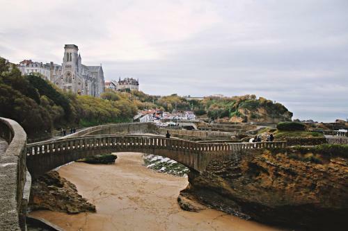 Biarritz Centre Superb Fully Equipped Apartment
