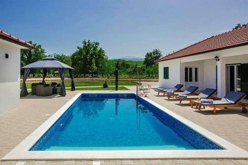 Villa Dubravka, ?umet - Makarska