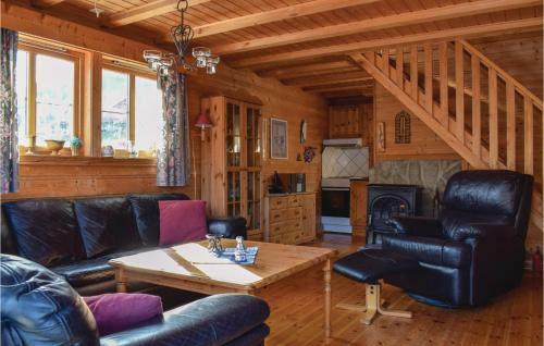 Two-bedroom Holiday Home In Olensvag
