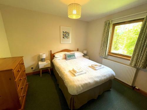 Pass The Keys Beautiful 3br Lodge - Stunning Beach And Golf Location