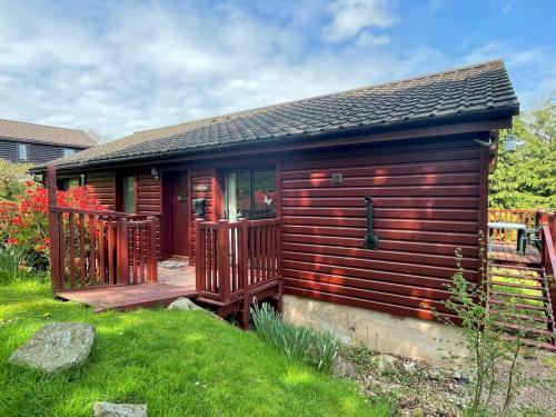 Pass The Keys Beautiful 3br Lodge - Stunning Beach And Golf Location
