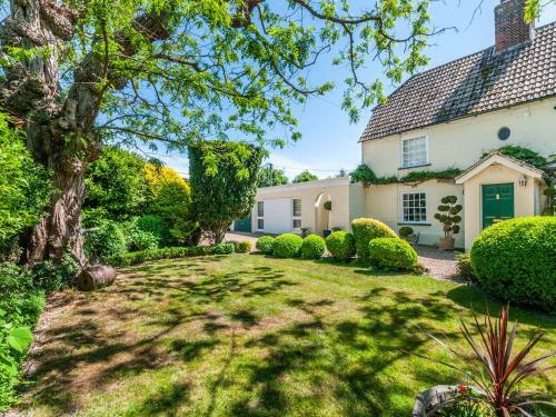 The Apartment At Solley Farm House
