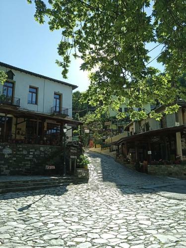 Hostal Karidia Suites