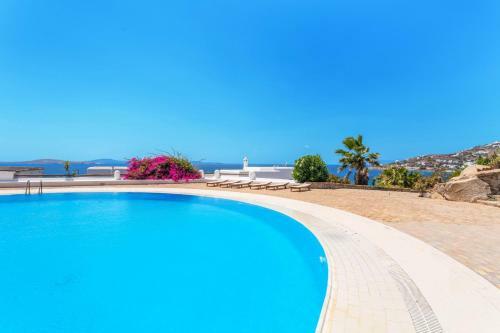 Aleomandra Waterfront Dream Villa
