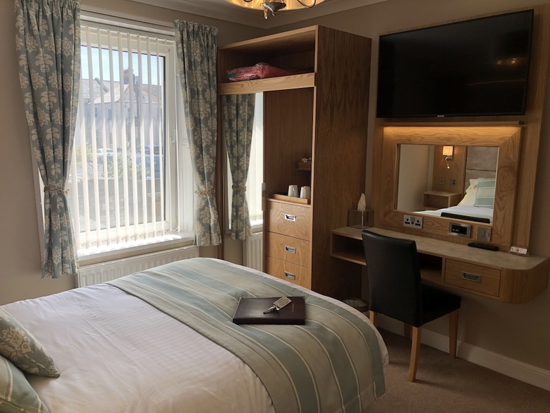 Bed & Breakfast Edgcumbe Guest House