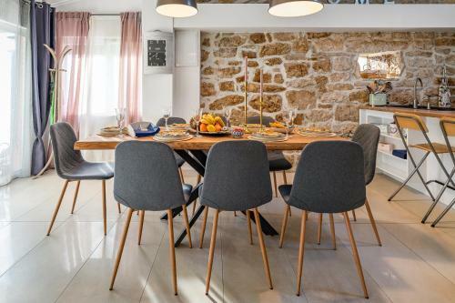 Holiday Home - Villa Thorak