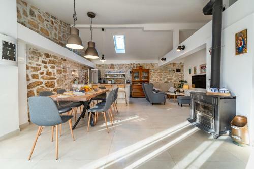 Holiday Home - Villa Thorak