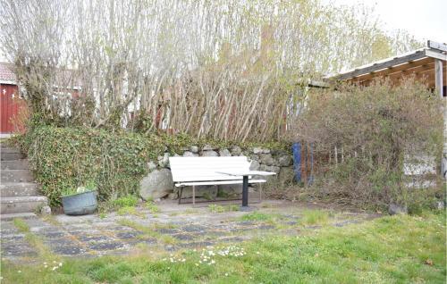 Stunning Home In Halltorp With Wifi And 3 Bedrooms