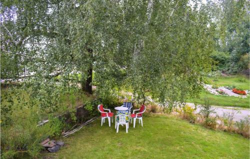 Amazing Home In Traryd With 5 Bedrooms