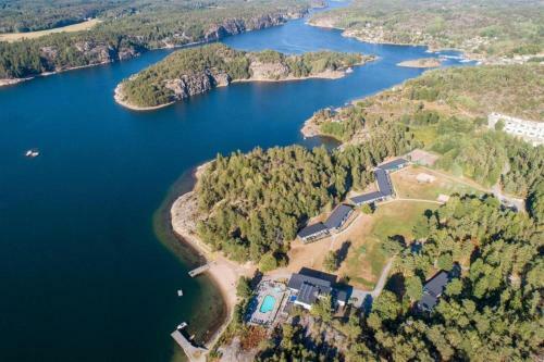 H�llestrand Cottage Koljan