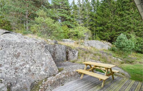 Awesome Home In Tanumshede With 3 Bedrooms