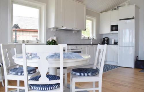 Amazing Home In Timmernabben W/ 2 Bedrooms