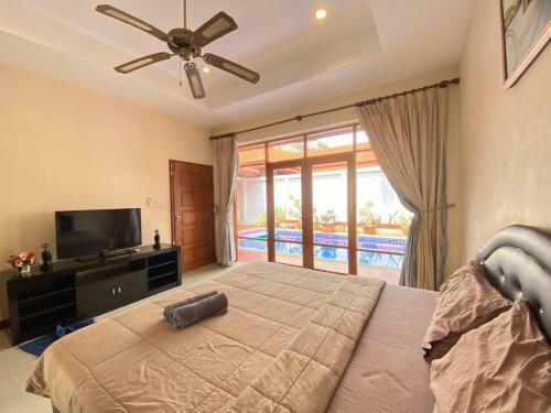 Hostal Pratamnak Pool Villa #248