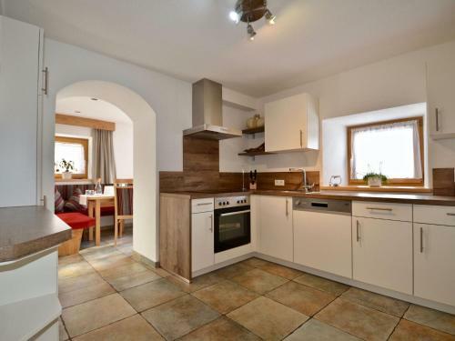Stunning Apartment In Umhausen With Terrace