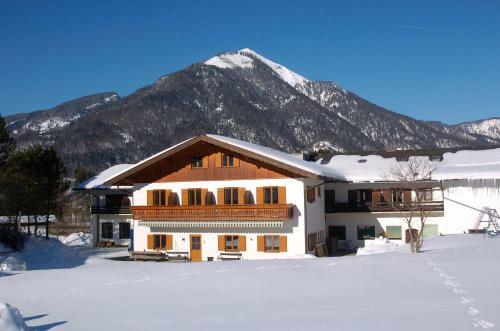 Hostal Hotel Gasthof Zur Wacht