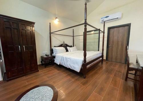 Hotel Las Cabanas Resort