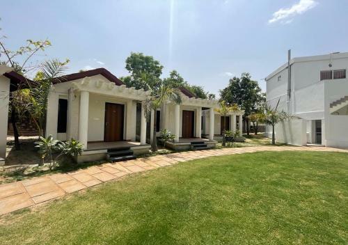 Hotel Las Cabanas Resort