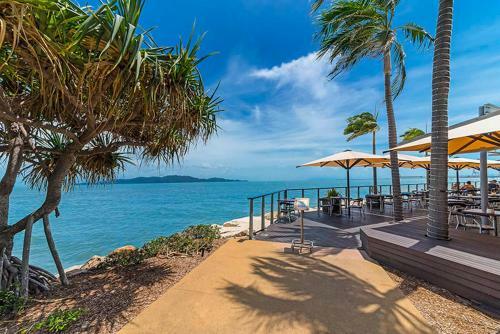Apartamento The Strand - 2br Unit With Balcony At The Beach