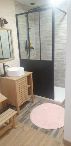 Villa 8p Piscine+ Spa+clim+ 4 Sdb Proche Des Plages