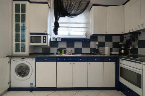 Myrto Apartment