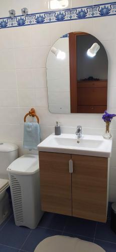 Apartamento de 2 Hab. Con Todo Lo Necesario.