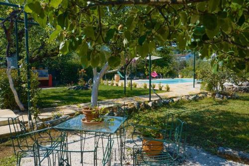 Villa The Red House In Dassia