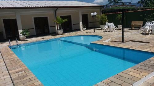 Apartamento 2 Dormit�rios Ubatuba Frente P Mar