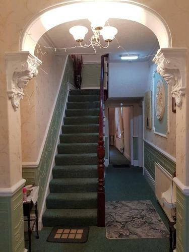 Hostal The King's Guest House