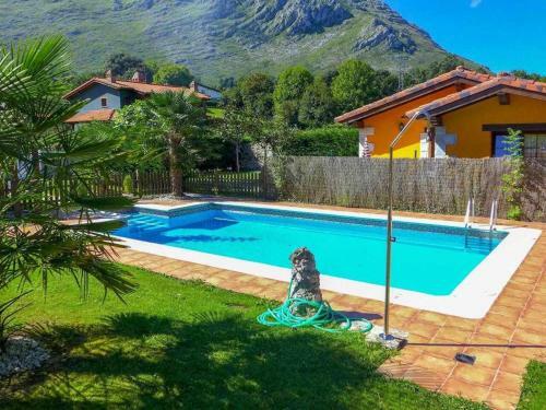 Apartamento Rural Con Piscina Cerca de Llanes Pdra004r
