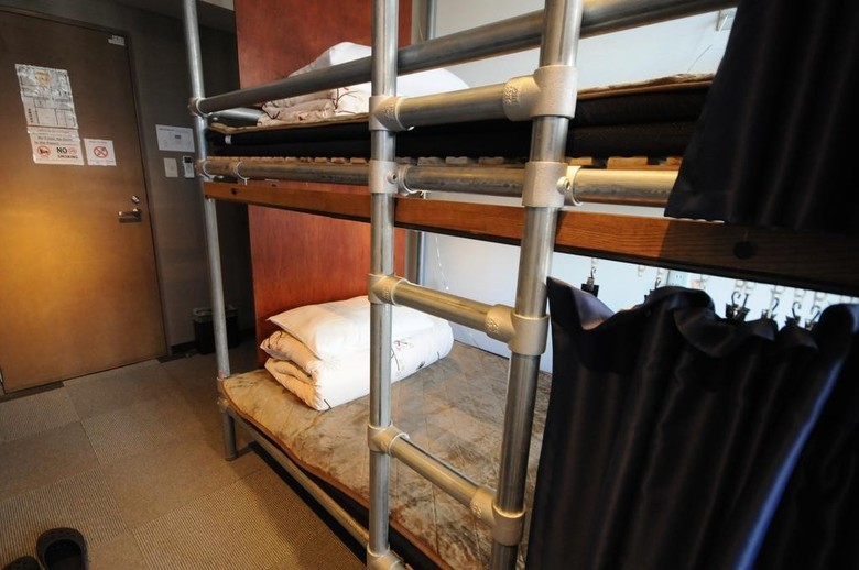 Anne Hostel Yokozuna