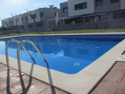 Townhouse Montroig Bahia, Beach - 600m.