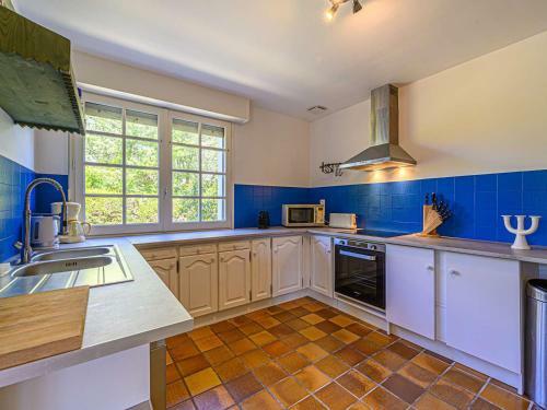 Villa Erdeven, 10 Personnes - Fr-1-479-129