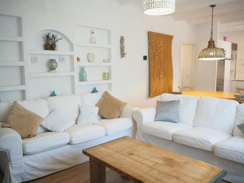 Formentera A La Costa Brava Amb Bbq I Jard�