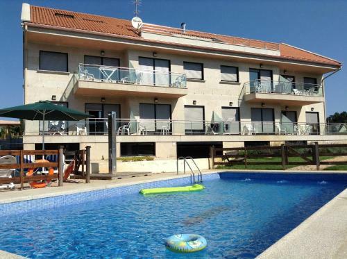 Apartamentos Adoni�a Playa Major Sanxenxo