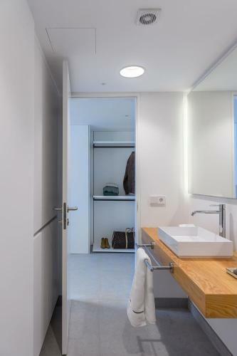 Hotel The Park Suites