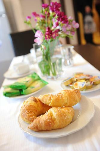 Myres Hotel Residence