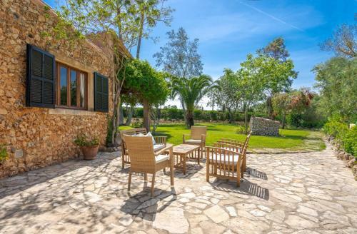 Villa Preciosa Casa Rural Con Piscina En Sor Servera