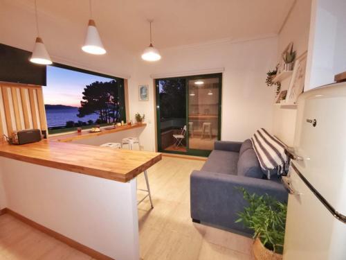 Espectacular Apartamento, A Pie De Playa En Samil.