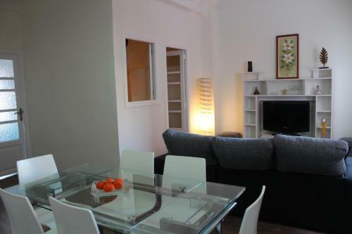 Luminoso Apartamento * La Marina de Valencia