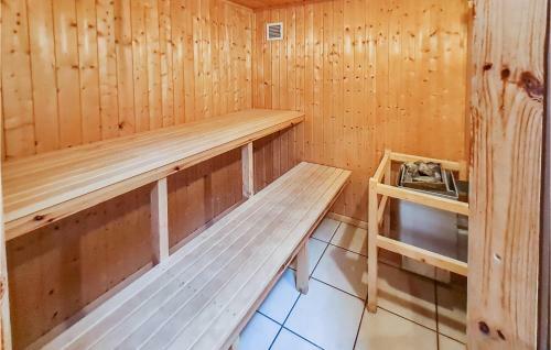 Nice Home In Rechlin With Sauna, Wifi And 2 Bedrooms