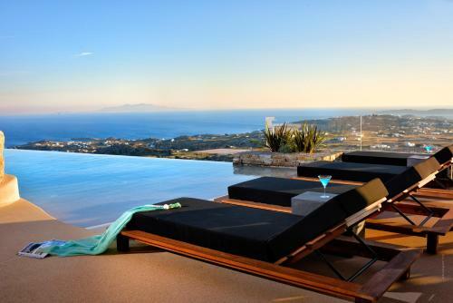 Villa Alabaster By Rocks Estates