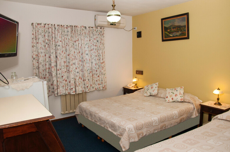 Tomaso Di Savoia Hotel