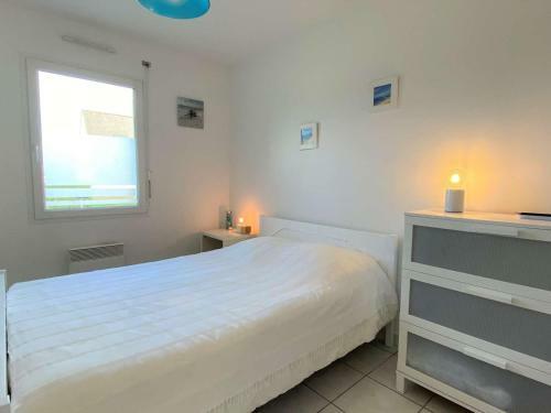Maison Cl�der, 4 Pi�ces, 6 Personnes - Fr-1-625-2