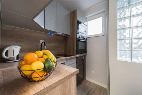 4 Rooms Apartment On Martket Square - Nice View - 150 M Town Hall